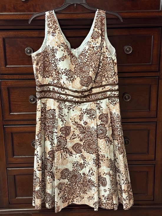 Just In Time Dresses & Skirts - Floral Sleeveless Dress - Brown and Cream
